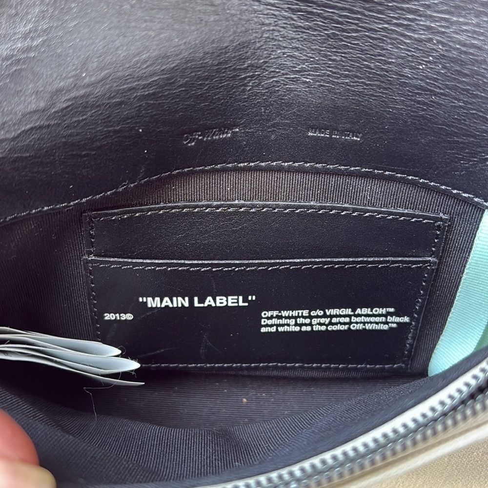 Off-White Virgil Abolh Sculpture canvas - Picture 5 of 13